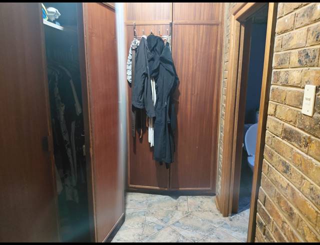 4 BEDROOM HOUSE FOR SALE IN BRITS CENTRAL